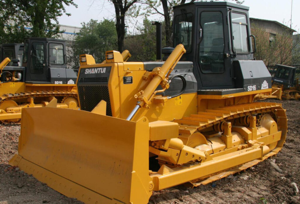 Бульдозер Shantui SD16 17 тонн Аренда бульдозера SD16 шантуй